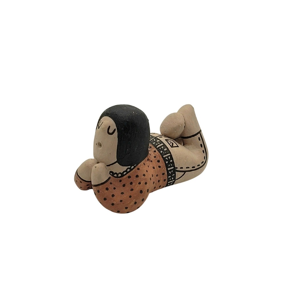 Lori Korngut Signed Terracotta Zuni Clay‎ Figurine Reclining Woman Folk Art